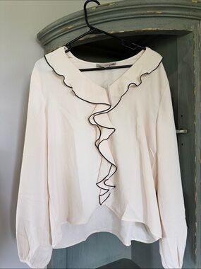 LOFT Cream Ruffle V-Neck Blouse with Black Trim NWT